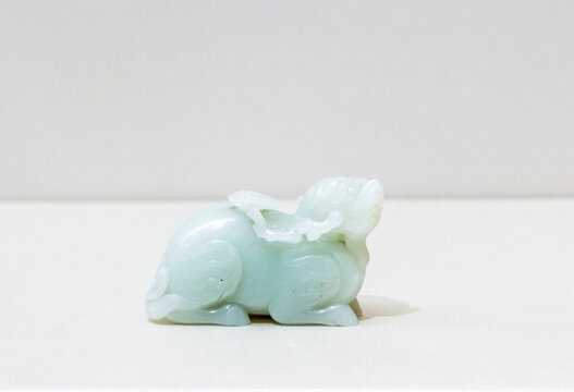 青玉瑞獸