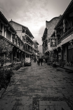老街黑白照片