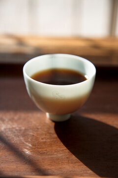 普洱茶影青杯