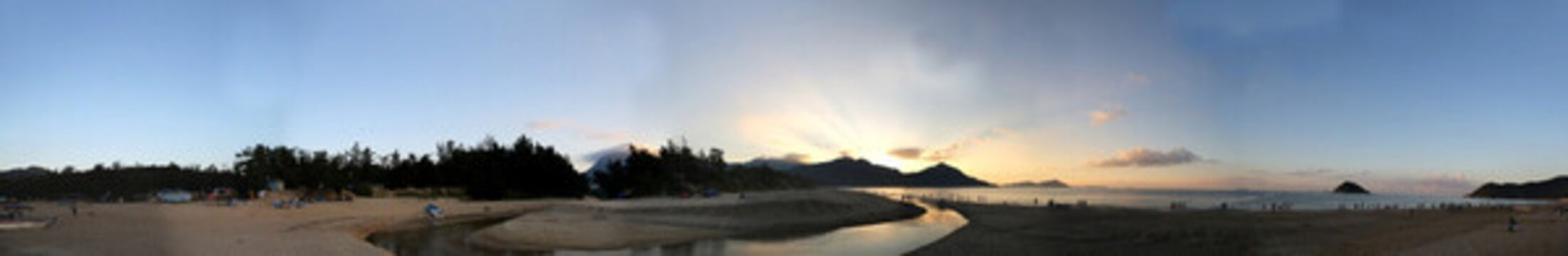 西沖日出朝霞全景圖