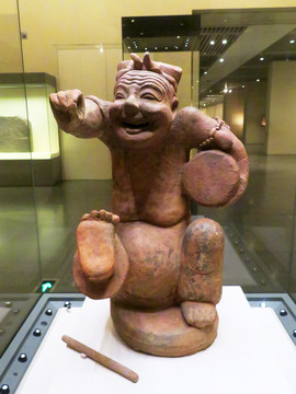 擊鼓說唱俑 古代陶俑