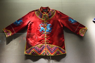 土家族服飾