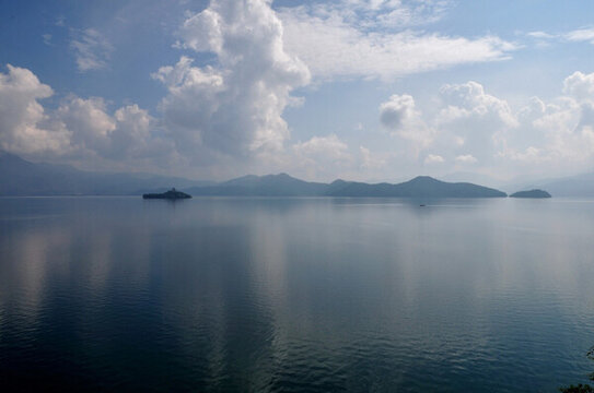瀘沽湖