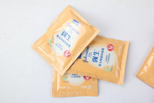 強(qiáng)生嬰兒蜂蜜防皴霜