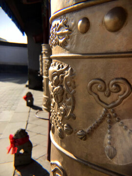 轉(zhuǎn)經(jīng)筒