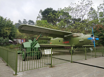 運(yùn)5 運(yùn)輸機(jī)