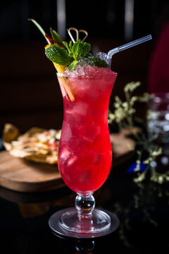 草莓雞尾酒