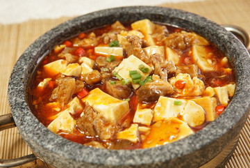 石鍋豆腐牛腩
