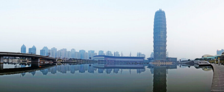 鄭州市東區(qū)  國(guó)際會(huì)展中心