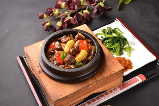 泡椒牛肉石鍋飯