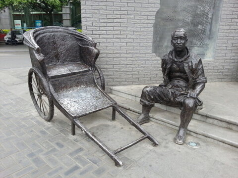 人力車夫雕塑