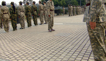 軍訓(xùn)