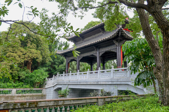 小橋流水