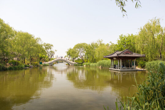 濟(jì)南大明湖