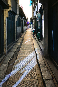 石板路
