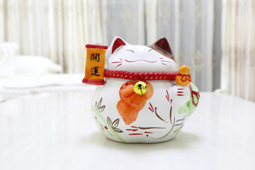 招財(cái)貓