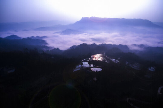 美麗的鄉(xiāng)村