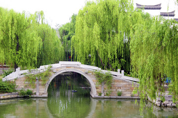石拱桥 小桥流水 园林水景