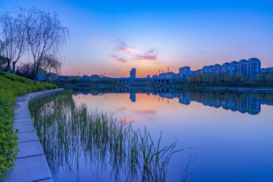 青州城市風(fēng)光 湖景晚霞