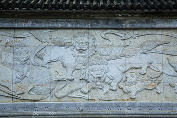 獅子浮雕