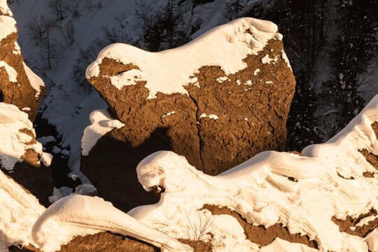 長白山火山巖石冬季冰雪風光