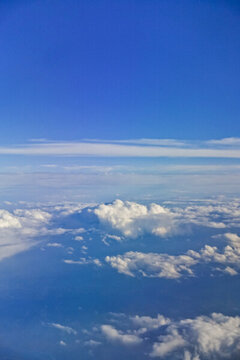 高空藍(lán)天云海大地（航拍）