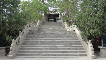 青石臺階