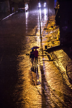 雨夜的戀情