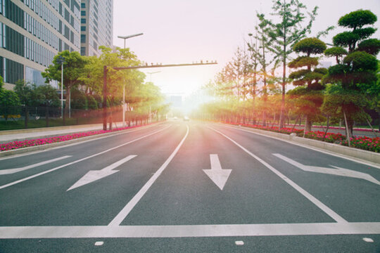 直行車道