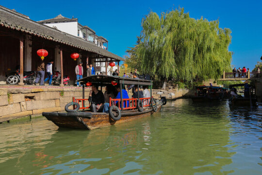 楊州水鄉(xiāng)古鎮(zhèn)鹽商園林