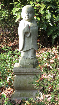 石雕小沙彌