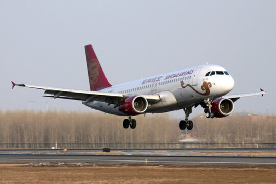 吉祥航空 飛機(jī)降落