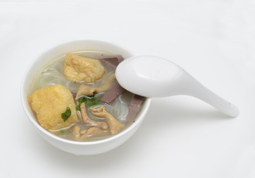 鴨血粉絲湯