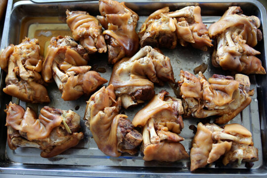 農(nóng)村 喜宴 酒席 豬蹄