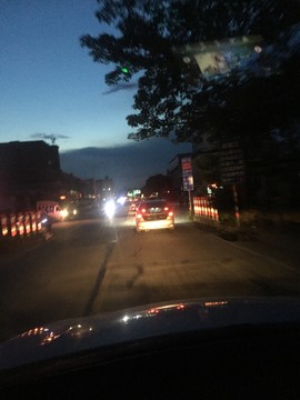燈火闌珊的城市