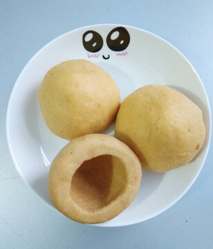 窩窩頭
