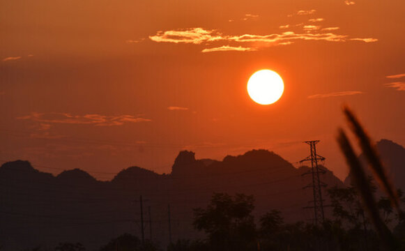 夕陽(yáng)