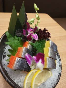 希凌魚刺身