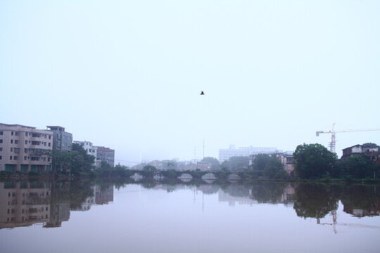 小城鎮(zhèn)清晨