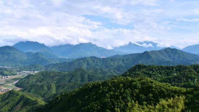 七星山 望夫山 毛排山等群山
