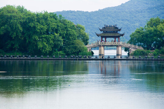 西湖