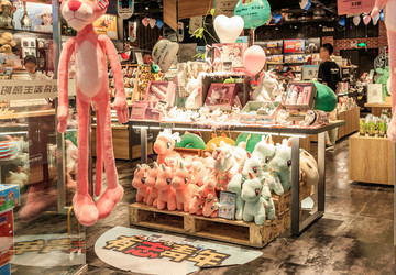 毛絨玩具店內(nèi)景