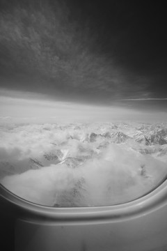 飛越天山