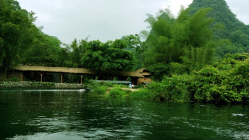 青山綠水碧綠河水