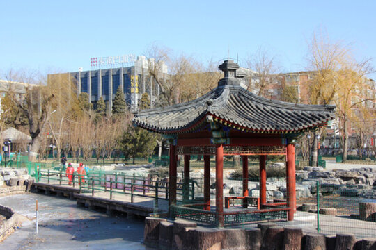 北京陶然亭公園姊妹亭