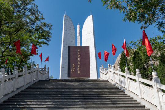 孟良崮戰(zhàn)役紀念碑
