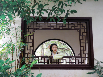 公園古裝美女漢服美女