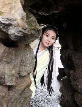 公園古裝美女漢服美女