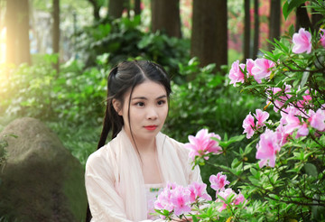 白色古裝美女漢服美女仙女長裙