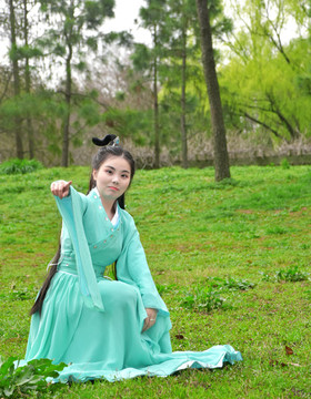 青色古裝美女青蛇傳漢服美女